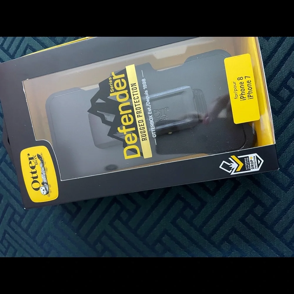Belt Clip Holster by Otterbox Fits iPhone 7 & 8